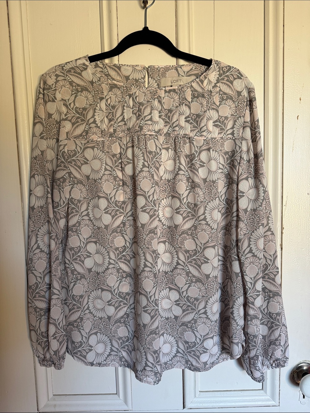 LOFT Gray, Pink and White Floral Long-Sleeve Blouse